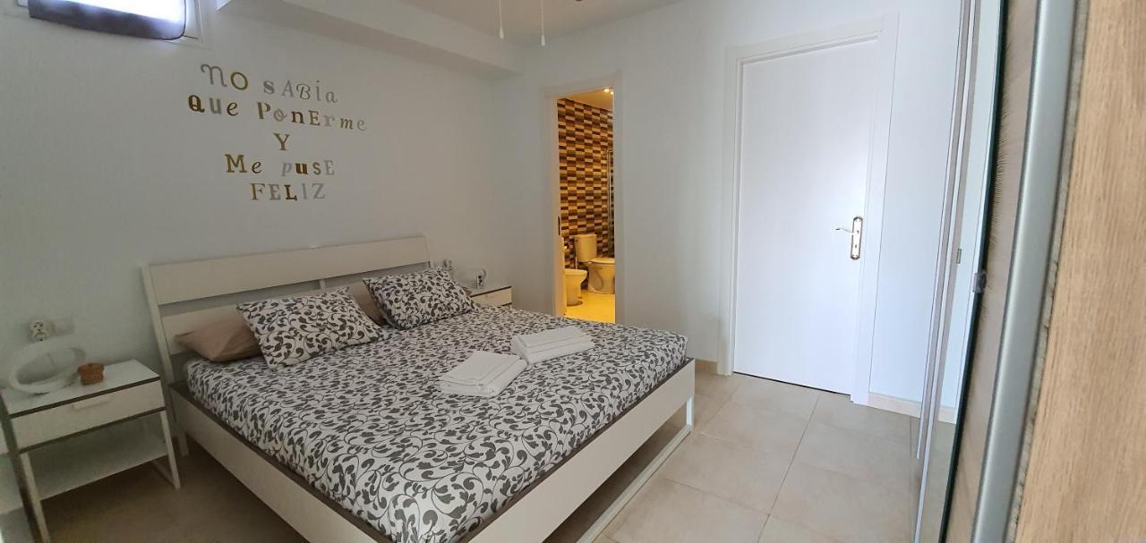 Apartamento Las Brisas Плайя-Бланка Екстер'єр фото